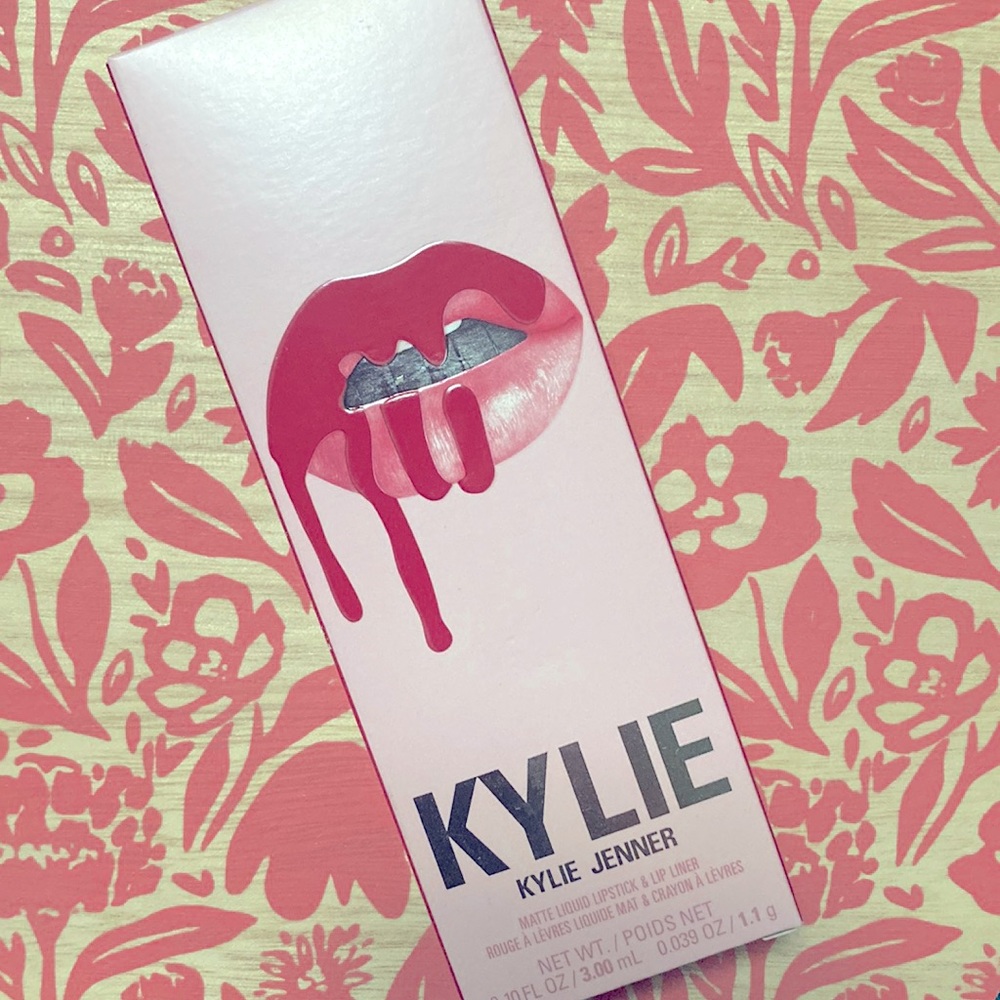 Kylie Matte Lip Kit